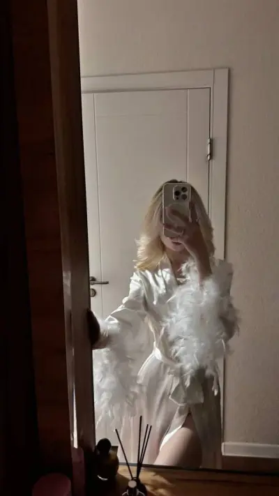 Asel, 21 — Астана